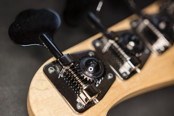 Naklejka premium view of the rear turnbuckle with a guitar knobs