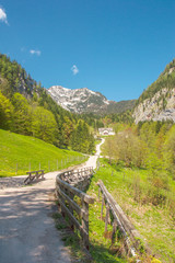 Fototapeta na wymiar Wandern in den Österreichischen Alpen Hallstatt
