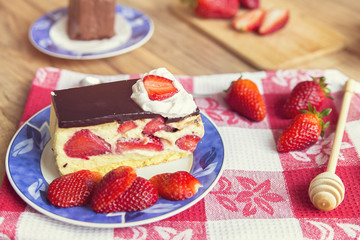Delicious fruit cake with strawberries