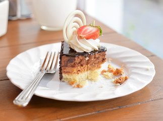 Cheesecake with chocolate with fresh strawberry