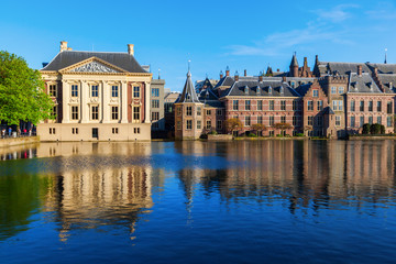 Fototapeta na wymiar Mauritshuis and Binnenhof in The Hague, Netherlands