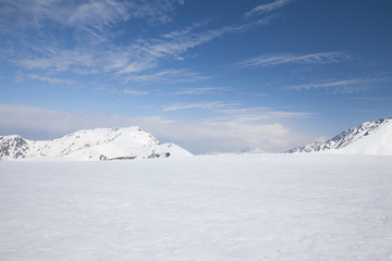 Fototapeta na wymiar Snow mountain at Kurobe alpine in Japan