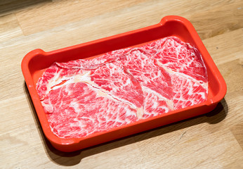 sliced beef
