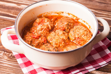 Meatballs with tomato sauce