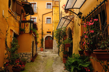 Obraz premium Borgo antico di Venafro, piccola città del Molise