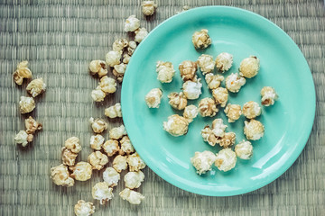 caramel popcorn