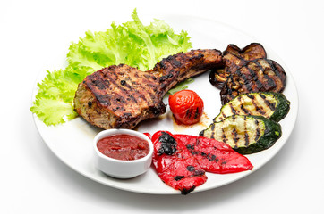 Grilled pork chop with vegetables