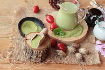 Matcha green tea and green tea powder.