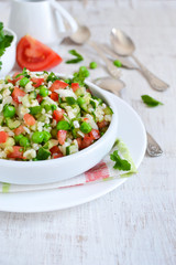 Salad with vegetables, green beans and bulgur