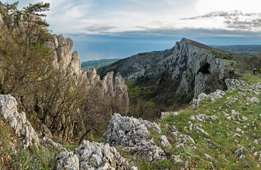 hike along the edge of the plateau Ai-Petri
