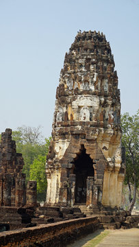 temple in sukhothai national park