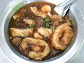 Braised Fish Maw in Red Gravy