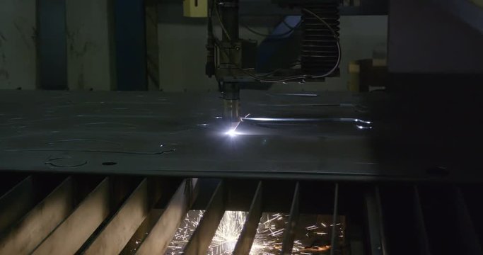 Making a pattern out of the metal sheet with the use of the metal milling machine