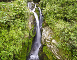 Fototapeta premium Rimbi Waterfalls at Pelling
