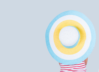 
little girl with a big hat 