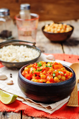 chickpeas carrots pepper coconut milk curry with brown rice