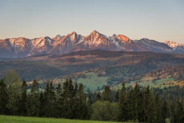 Morning panorama of Tatra Mountains in spring, Poland - obrazy, fototapety, plakaty