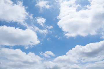 雲と青い空