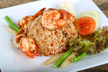 Fried rice with seafood
