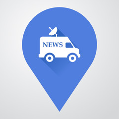 Icono plano localizacion con furgoneta con antena con texto NEWS con sombra © teracreonte