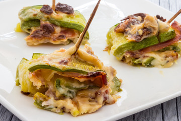 Zucchini and bacon rolls baked