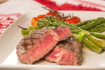 Grilled beef tenderloin with vegetables