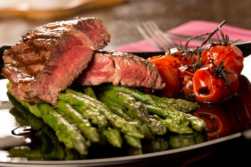 Grilled beef tenderloin with vegetables