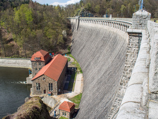 Zapora elektrownia wodna Pilchowice I © jakubczajkowski