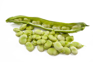 fave e bacelli freschi