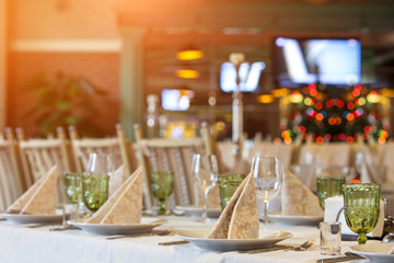 The BANQUET TABLE