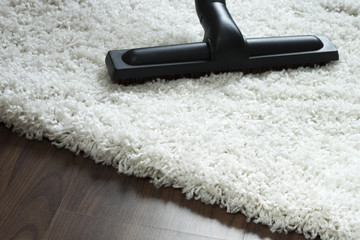 Cleaning carpet hoover