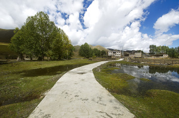 Waiting For The Show 