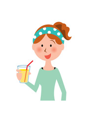 ジュースを飲む健康的な女性