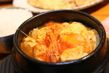 Soup pot and shrinkage