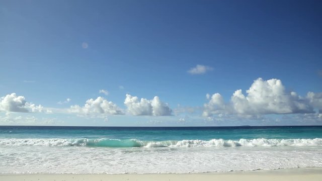 Vid&eacute;o, son, Seychelles, &icirc;le de la Digue, Grande anse