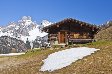 Frühling auf der Sulzenalm