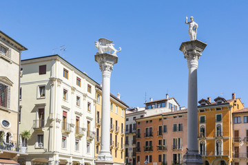 Fototapeta na wymiar Vicenza town square