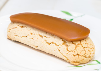 eclair
