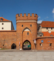 Brama Mostowa od strony Wisły, Toruń, Polska
Bridge Gate in Torun, Poland - obrazy, fototapety, plakaty