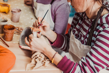 children's hands sculpts