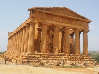 Obraz premium View of the temple of Concordia