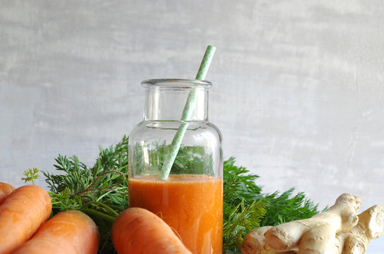 Gemuese-Smoothie Bilder – Durchsuchen 60 Archivfotos, Vektorgrafiken ...