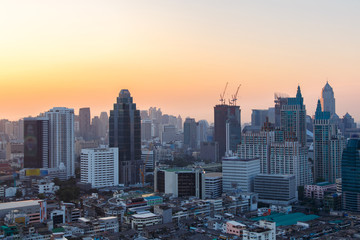 Obraz premium Bangkok Cityscape, Business district with high building at sunrise time, Bangkok, Thailand
