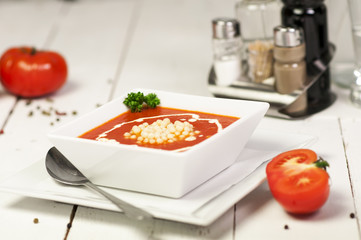 Zupa pomidorowa - Tomato soup - obrazy, fototapety, plakaty
