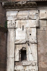 Fototapeta na wymiar Pantheon in Rome, architectural detail 