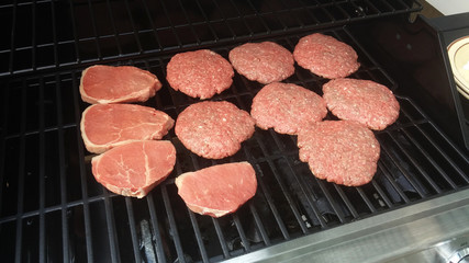 Grilling raw meat