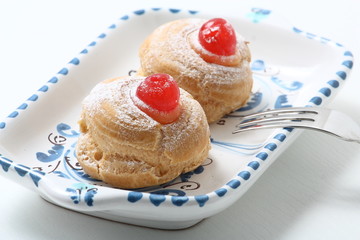 piccoli pasticcini bignè