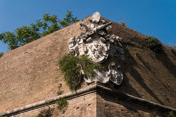 Südliche Stadtmauer von Rom bei der Viale di Porta Ardeatina  - 