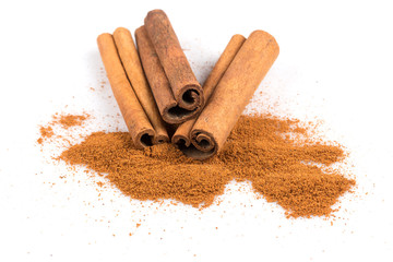 cinnamon sticks with powder