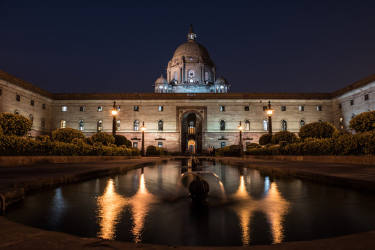 Rashtrapati Bhawan at Night